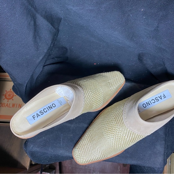 Mule - Picture 2 of 4